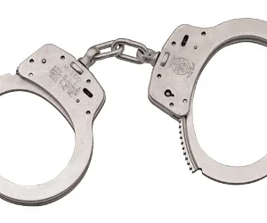 S&W 100 HANDCUFFS NICKEL